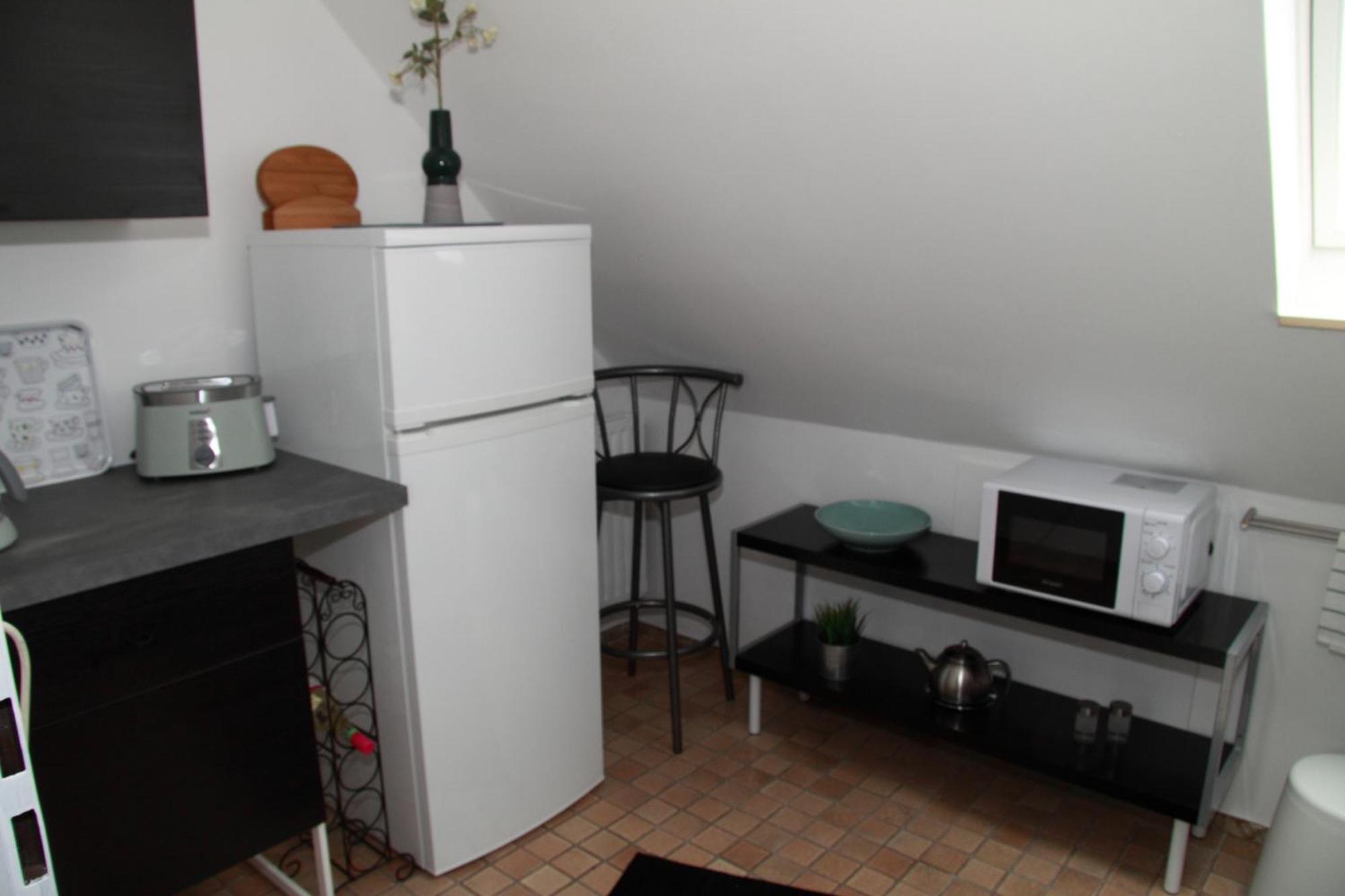 Ferienwohnung Weisses Haus Meeschendorf Exterior foto